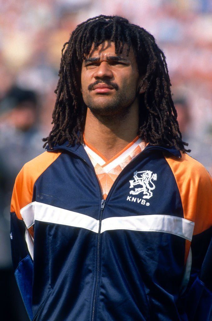 Ruud Gullit: Simbol Total Football dan Kebebasan Bermain dalam Era Keemasan Belanda